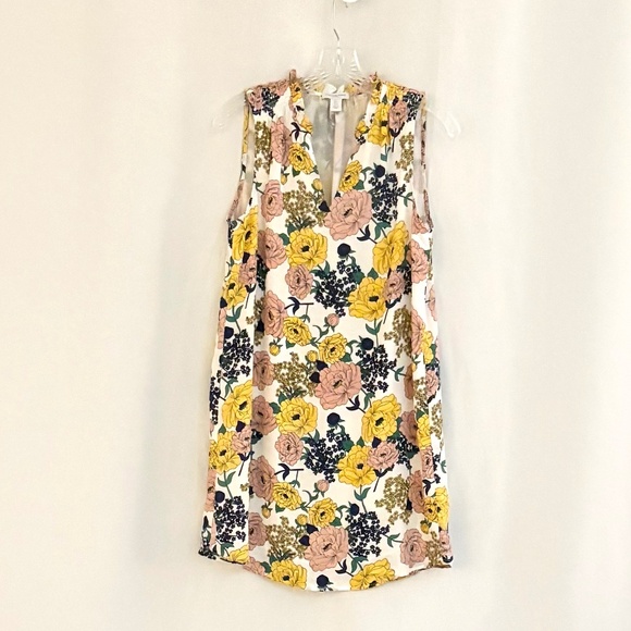 Carolina Belle Sleeveless Floral Dress - Picture 1 of 7
